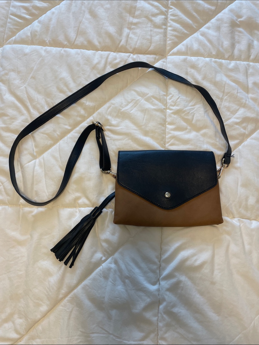 Two-Tone Black and Brown Crossbody Purse - Sleek Everyday Bag
